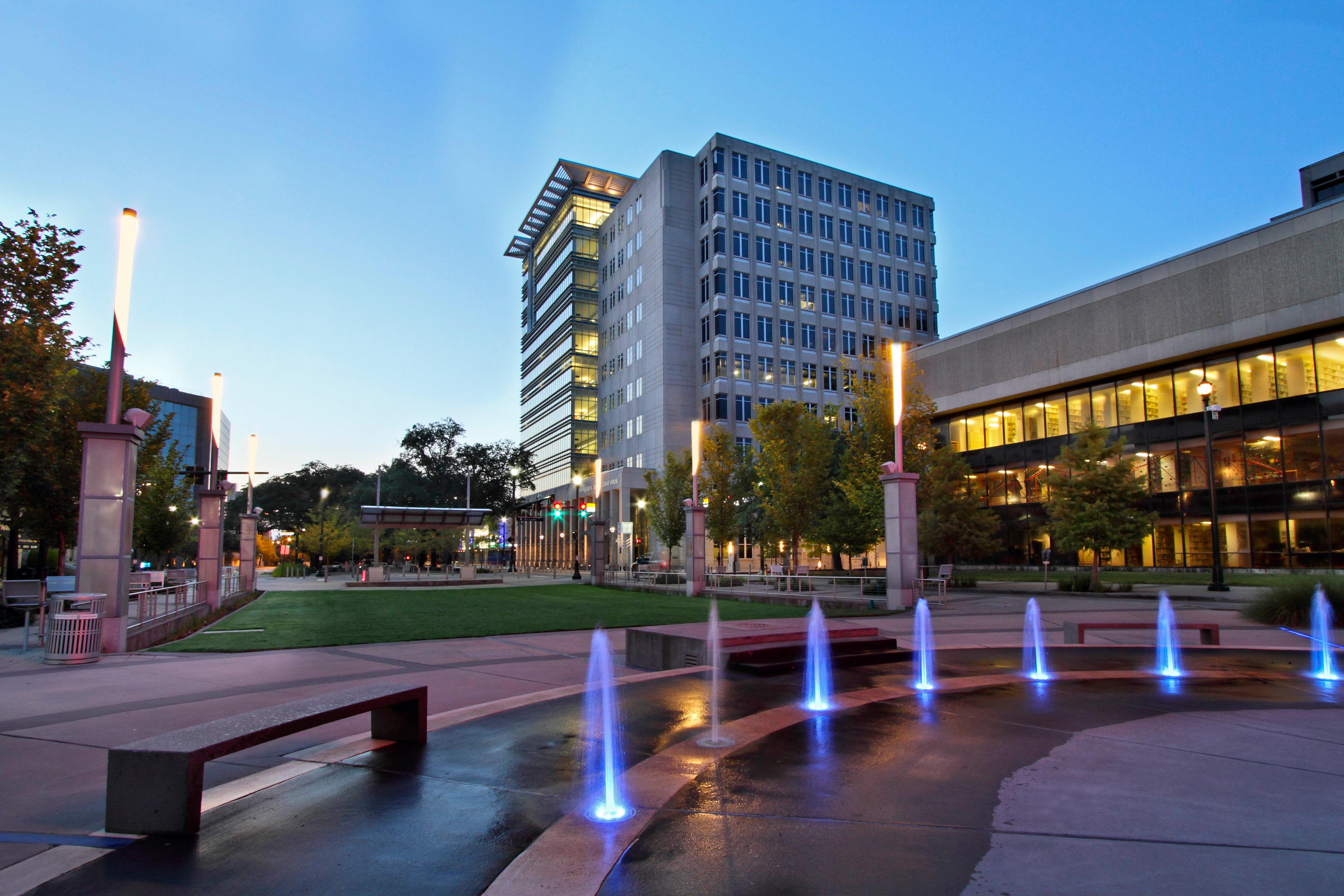 Holiday Inn Express Baton Rouge Downtown, An Ihg Hotel Esterno foto